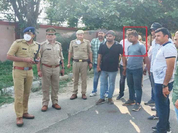 Blued Dating App के जरिए लोगों के साथ करते थे लूटपाट, पुलिस ने 1 बदमाश को धर दबोचा