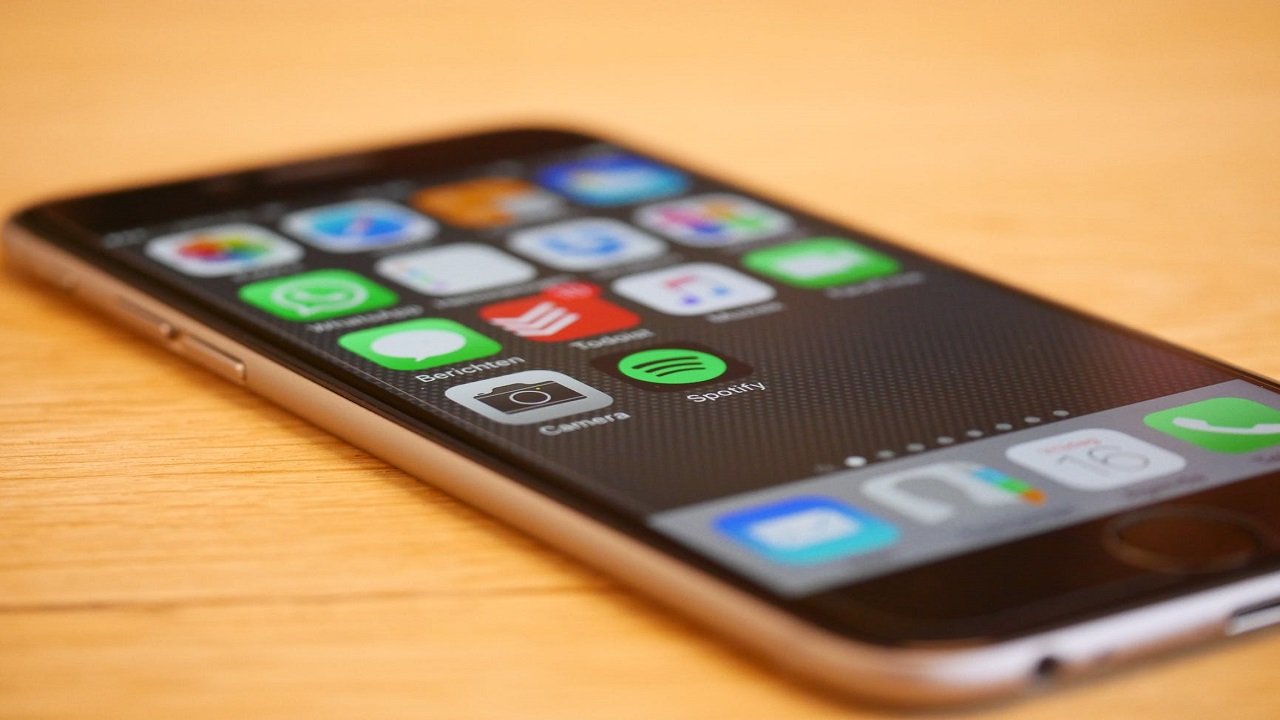 Smartphone Users ध्यान दें! Cyber Crime से बचने के लिए सरकार ने जारी की नई Guidelines