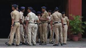 मुंबई के Crime Branch अधिकारी बताकर 1 लाख रुपये की ठगी